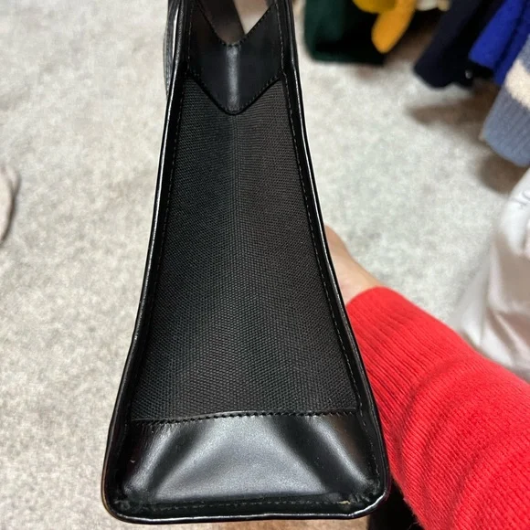 Gucci Canvas and Leather tote bag with COA - Picture 3 of 12